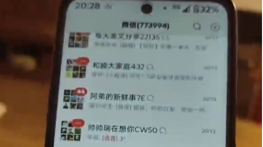 国防部:百余名外国军官沉浸感知伟大长征精神