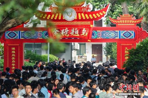 王以太当爸爸了