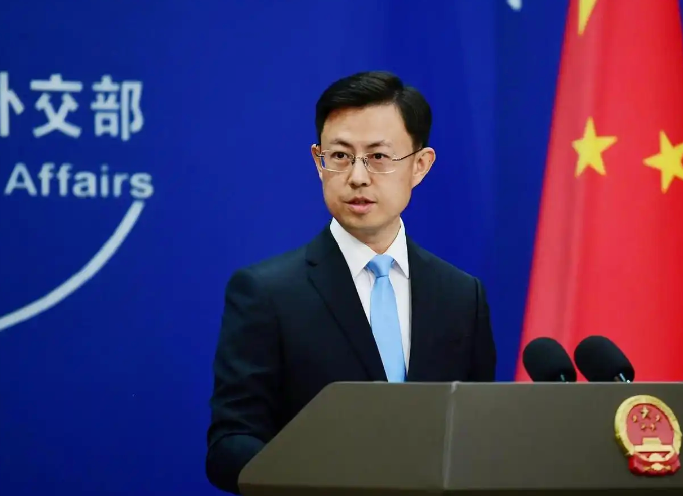 习近平会见白俄罗斯总统卢卡申科