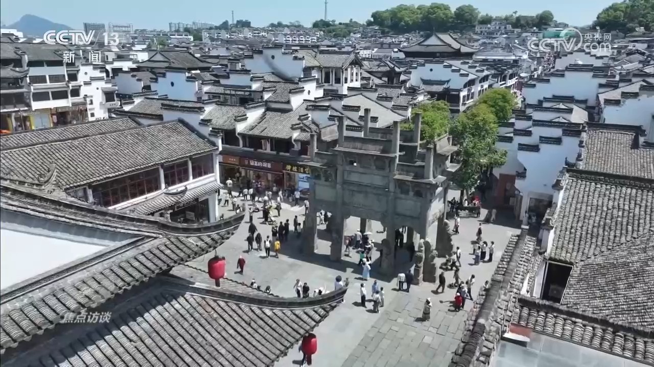 岚图知音上市万元起